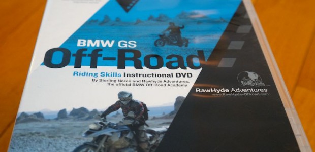 DVD: BMW GS Offroad Instruktionen – Fahrtraining Wer an seinen Offroad Fahrkünsten arbeiten möchte, dem könnte diese DVD weiterhelfen. Wie die Jungs der BMW Off-Road Academy es selber sagen:”Mehr als 95% der Straßen auf diesem Planeten sind...