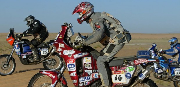 Wenn andere noch ihren Kater ausschlafen, brettern die diesjährigen 189 Teilnehmer schon über die Pisten und Sanddühnen. Am 01 Januar 2012 startet die 33. Rally Dakar in Mar del Plata,...