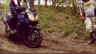 DVD: Enduro Training – Offroad Fahrtechnik Wer mit seiner Reiseenduro ein wenig Abenteuer und Action im Gelände sucht, der sollte sich auf die Fahrtechnik fernab der Straße vorbereiten. Tourenfahrer bietet ein Enduro DVD Training für Reiseenduros...