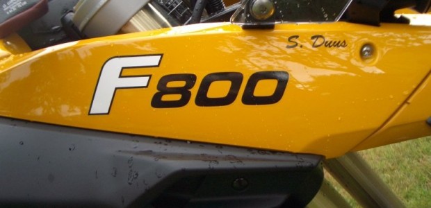 Sinnvolles Zubehör für die BMW F800GS Was ist bitteschön sinnvoll und was nicht? Kommt wohl ganz auf Einsatzzweck und Geschmack an, würde ich sagen. Von der Stange bekommt man mit der F800GS von BMW ein spitzen...