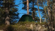 Endlich mal wieder eine Nacht draußen im Zelt pennen und auch gleich mit dem neuen Kleinen von Hilleberg! Der vergangene Winter war zwar nicht hart in Norwegen, aber wie immer...